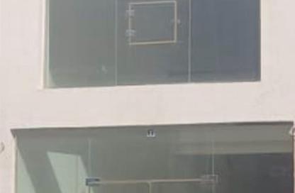 Shop - Studio - 2 Bathrooms for rent in Fereej Bin Mahmoud - Doha Shop - Studio - 2 Bathrooms for rent in Fereej Bin Mahmoud - Doha