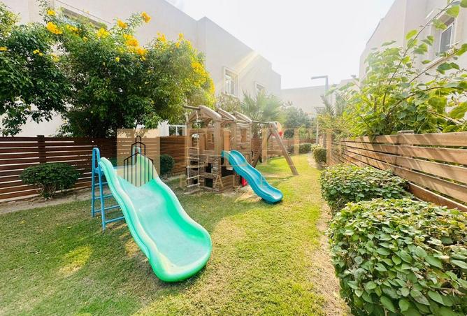 974990 - Property Main Image