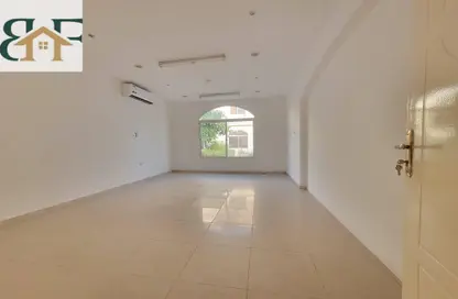 Villa - 7 Bedrooms - 6 Bathrooms for rent in Old Airport Road - Old Airport Road - Doha