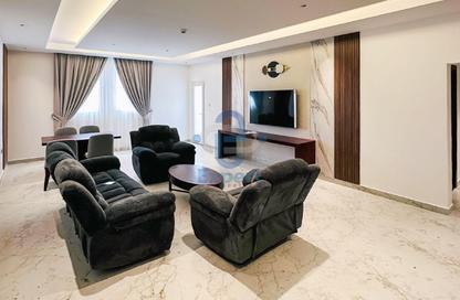 Apartment - 2 Bedrooms - 3 Bathrooms for rent in Thabit Bin Zaid Street - Al Mansoura - Doha