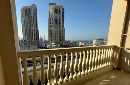 Apartment - 1 Bedroom - 2 Bathrooms for rent in East Porto Drive - Porto Arabia - The Pearl Island - Doha