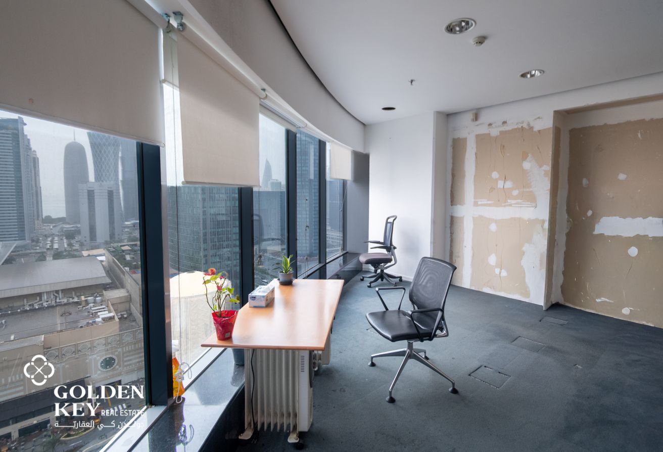 Elegant Fitted Office for Rent in West Bay