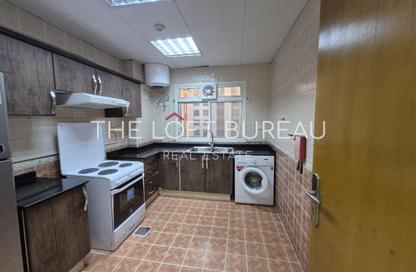 Apartment - 2 Bedrooms - 2 Bathrooms for rent in Al Sadd Road - Al Sadd - Doha
