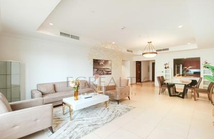 Apartment - 2 Bedrooms - 2 Bathrooms for sale in West Bay - West Bay - Doha