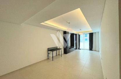 Apartment - Studio - 1 for rent in East Porto Drive - Porto Arabia - The Pearl Island - Doha
