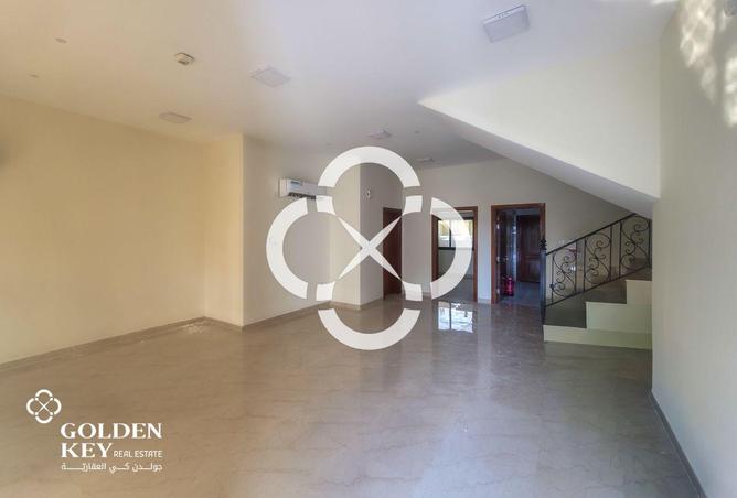 60223759 - Property Image 2