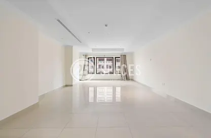 Apartment - 1 Bedroom - 2 Bathrooms for sale in East Porto Drive - Porto Arabia - The Pearl Island - Doha