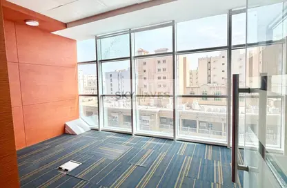 مساحات مكتبية - 3 غرف نوم - 2 حمامات للايجار في مجمع المنتزه التجاري - نجمة - الدوحة