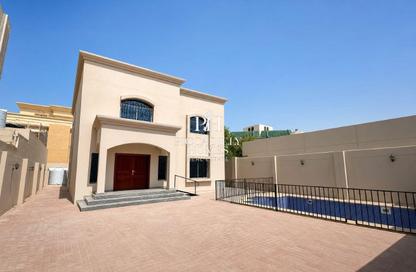 Villa - 4 Bedrooms - 5 Bathrooms for rent in Old Airport Road - Old Airport Road - Doha