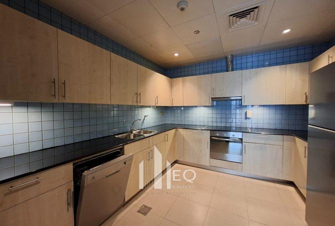 52181082 - Property Image 3
