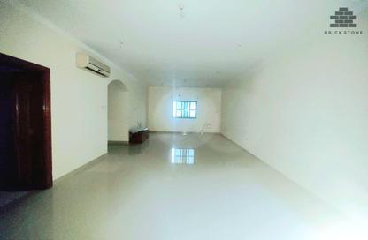 Apartment - 3 Bedrooms - 2 Bathrooms for rent in Al Sadd Road - Al Sadd - Doha