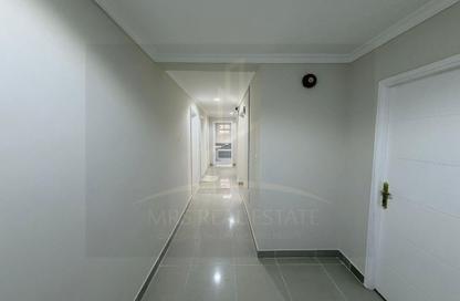 Apartment - 3 Bedrooms - 2 Bathrooms for rent in Al Mansoura - Al Mansoura - Doha