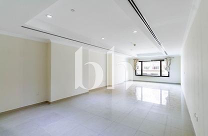 Apartment - Studio - 1 Bathroom for rent in West Porto Drive - Porto Arabia - The Pearl Island - Doha