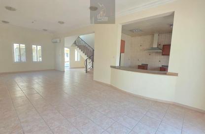 Compound - 5 Bedrooms - 4 Bathrooms for rent in Mamoura 18 - Al Maamoura - Doha Compound - 5 Bedrooms - 4 Bathrooms for rent in Mamoura 18 - Al Maamoura - Doha