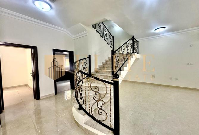 51382983 - Property Image 2