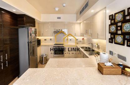 Apartment - 3 Bedrooms - 3 Bathrooms for sale in Teatro - Qanat Quartier - The Pearl Island - Doha Apartment - 3 Bedrooms - 3 Bathrooms for sale in Teatro - Qanat Quartier - The Pearl Island - Doha