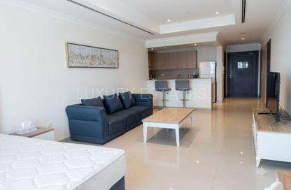 Apartment - Studio - 1 for rent in West Porto Drive - Porto Arabia - The Pearl Island - Doha