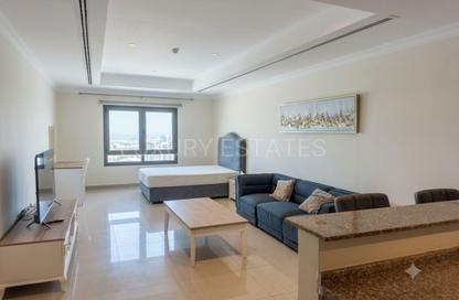 Apartment - Studio - 1 for rent in West Porto Drive - Porto Arabia - The Pearl Island - Doha