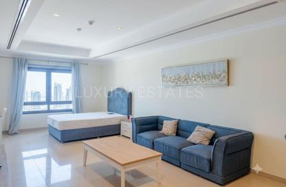 Apartment - Studio - 1 for rent in West Porto Drive - Porto Arabia - The Pearl Island - Doha