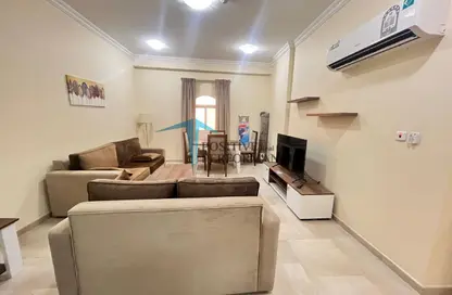 Apartment - 2 Bedrooms - 2 Bathrooms for rent in Al Nasr - Doha