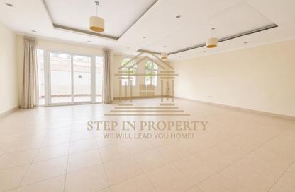Villa - 5 Bedrooms - 6 Bathrooms for rent in East Gate - West Bay Lagoon - Doha