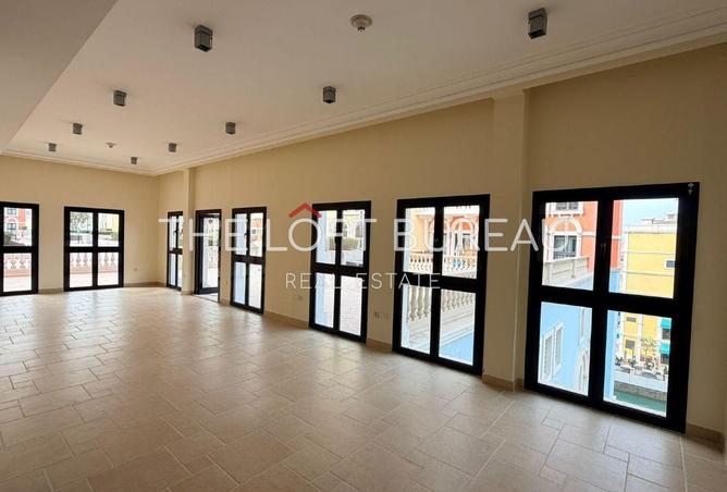 53521895 - الصورة الرئيسية للعقار