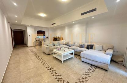 Apartment - 1 Bedroom - 2 Bathrooms for rent in East Porto Drive - Porto Arabia - The Pearl Island - Doha Apartment - 1 Bedroom - 2 Bathrooms for rent in East Porto Drive - Porto Arabia - The Pearl Island - Doha