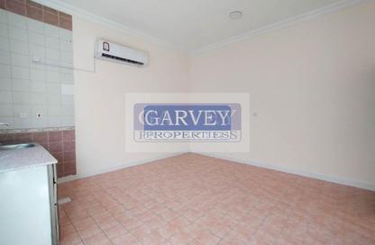 Apartment - Studio - 1 for rent in Al Wajba Street - Lejbailat - Doha Apartment - Studio - 1 for rent in Al Wajba Street - Lejbailat - Doha