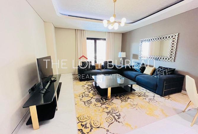 985559 - Property Image 2