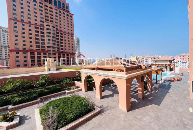 985559 - Property Image 3