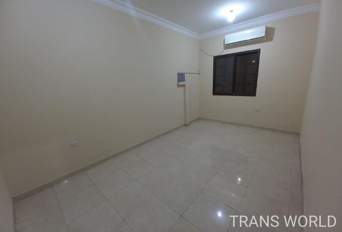 1002753 - Property Image 3