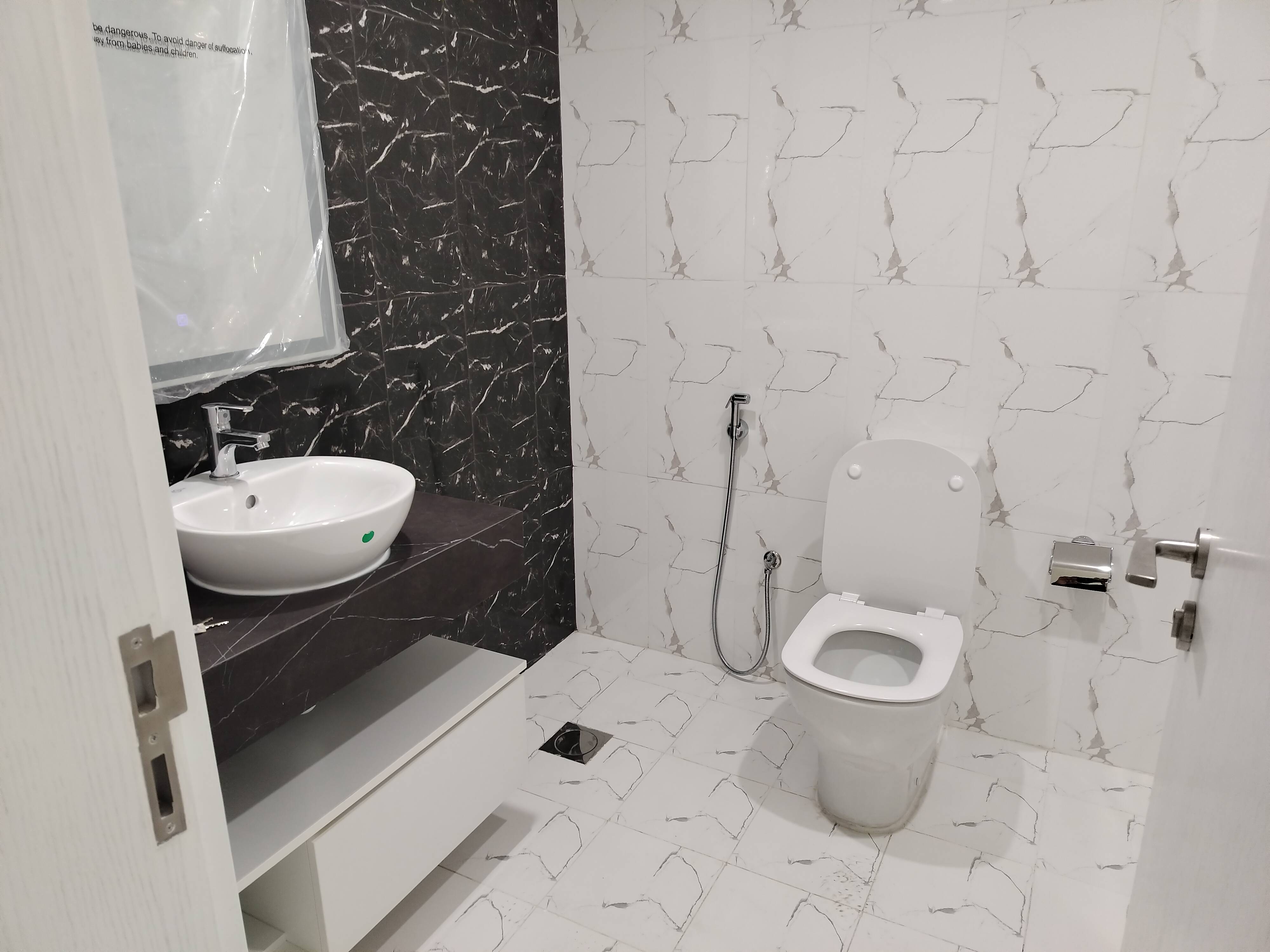 3BHK plus Maid Room I FF I EXL I Balcony I Green P thumbnail 9