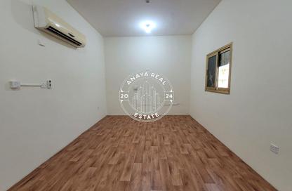 Apartment - 2 Bedrooms - 1 Bathroom for rent in Madinat Khalifa South - Madinat Khalifa - Doha