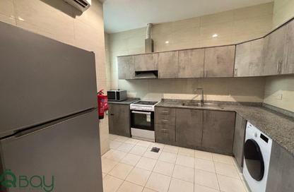 Apartment - 2 Bedrooms - 2 Bathrooms for rent in Al Kheesa - Al Kheesa - Umm Salal Mohammed