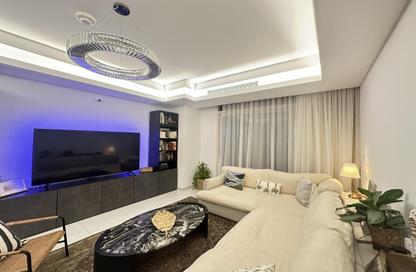 Apartment - 2 Bedrooms - 3 Bathrooms for rent in Crystal Residence - Gewan Island - The Pearl Island - Doha
