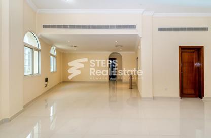 Apartment - 2 - 2 for rent in Najma Street - Najma - Doha