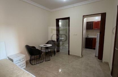 Apartment - Studio - 1 Bathroom for rent in Wadi Al Shaheeniya Street - Ain Khaled - Doha Apartment - Studio - 1 Bathroom for rent in Wadi Al Shaheeniya Street - Ain Khaled - Doha
