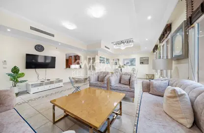 شقة - 3 غرف نوم - 3 حمامات للايجار في طريق بورتو الغربي - بورتو أرابيا - جزيرة اللؤلؤة - الدوحة