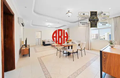 Apartment - 2 Bedrooms - 3 Bathrooms for rent in Al Sadd Road - Al Sadd - Doha