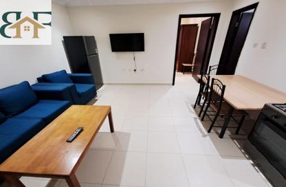 Apartment - 1 Bedroom - 1 Bathroom for rent in Umm Ghwailina Comm - Umm Ghuwalina - Umm Ghuwailina - Doha