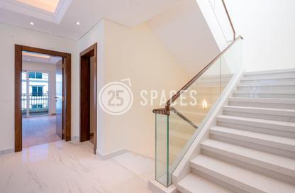 Villa - 6 Bedrooms - 7 Bathrooms for rent in Floresta Gardens - Floresta Gardens - The Pearl Island - Doha