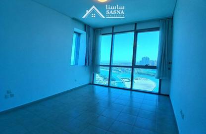 Apartment - 2 Bedrooms - 4 Bathrooms for sale in Zig Zag Towers - West Bay - Doha