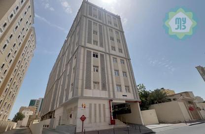 بناية كاملة - 1 للبيع في فريج عبد العزيز - فريج عبد العزيز - الدوحة