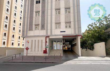 بناية كاملة - 1 للبيع في فريج عبد العزيز - فريج عبد العزيز - الدوحة