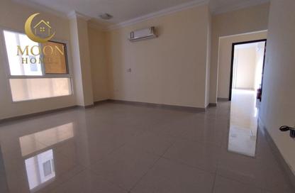 Apartment - 2 - 3 for rent in Al Mansoura - Al Mansoura - Doha