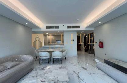 Apartment - 1 - 2 for rent in Lusail Marina Heights - Marina District - Lusail