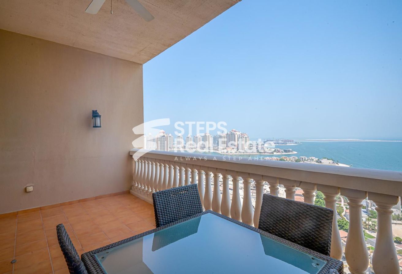 Spacious Apartment with Balcony and City Views