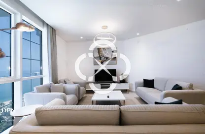 Apartment - 3 Bedrooms - 4 Bathrooms for rent in The Garden - Floresta Gardens - The Pearl Island - Doha