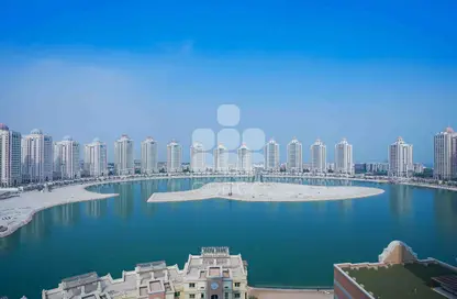 Apartment - 3 Bedrooms - 4 Bathrooms for rent in Tower 29 - Viva Bahriyah - The Pearl Island - Doha