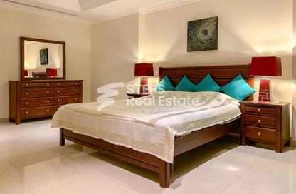 Apartment - 2 - 3 for sale in West Porto Drive - Porto Arabia - The Pearl Island - Doha